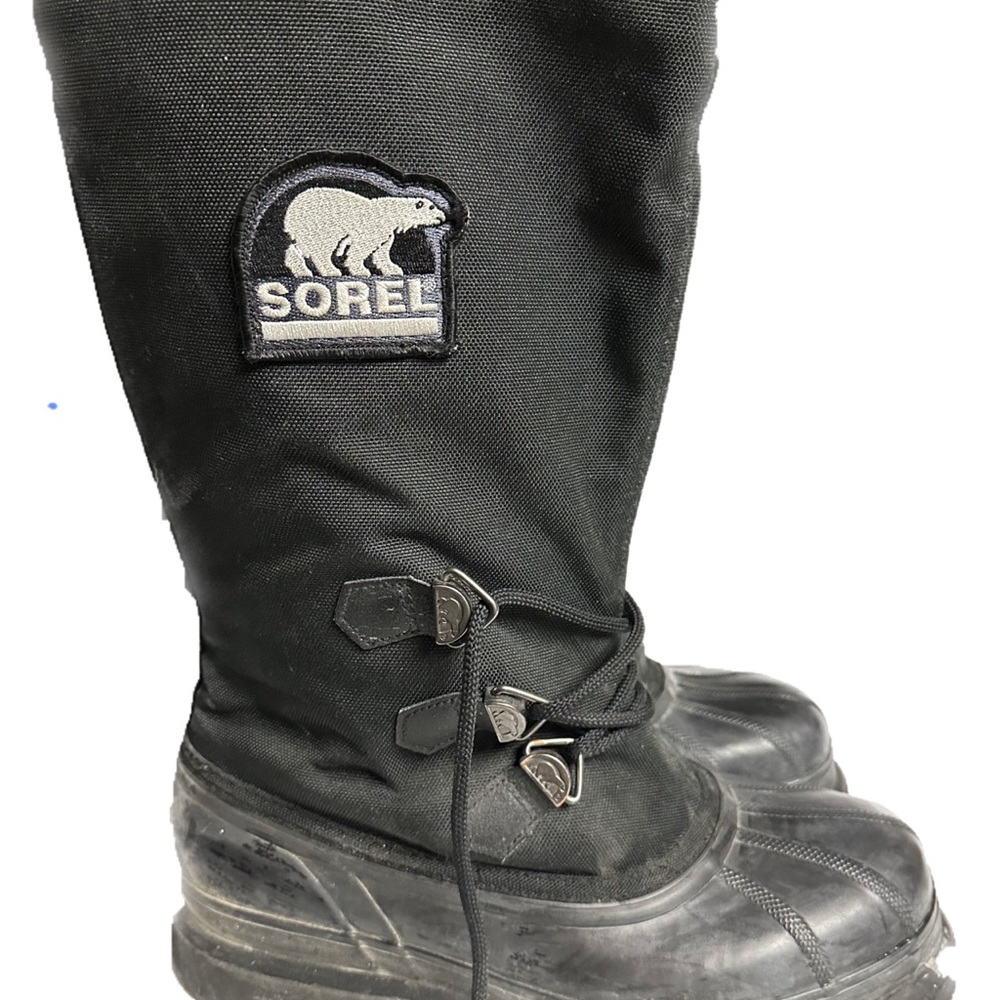 Men’s Sorel waterproof winter boots, size 11